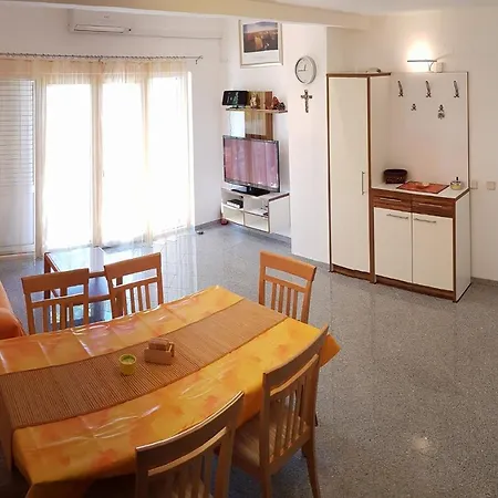 Sunset Apartment